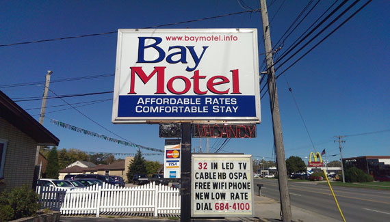 motel-sign